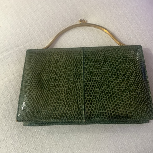 ❤️FINAL DAY❤️Vintage 1960’s green snake skin purse - Picture 2 of 7